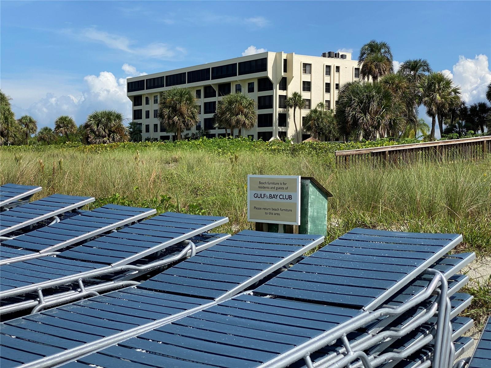 Image 55 of 66 For 5760 Midnight Pass Road 307d