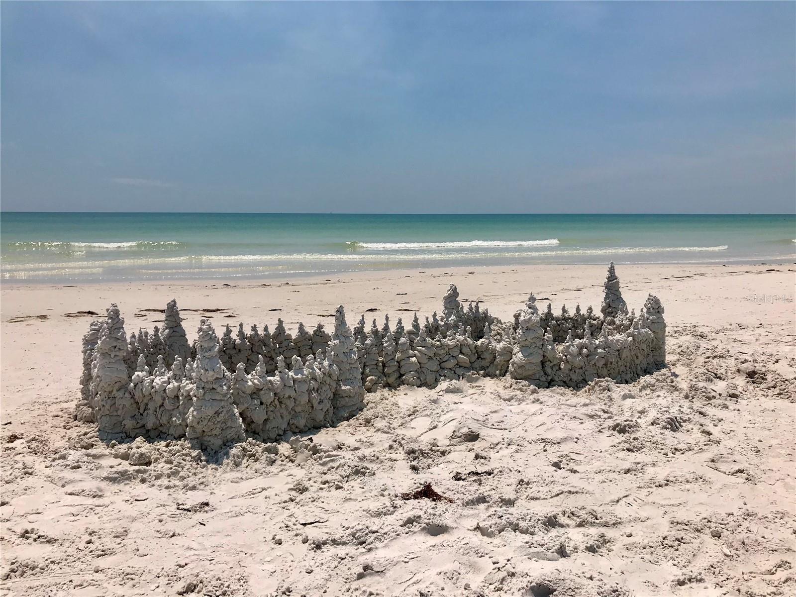 Image 58 of 66 For 5760 Midnight Pass Road 307d