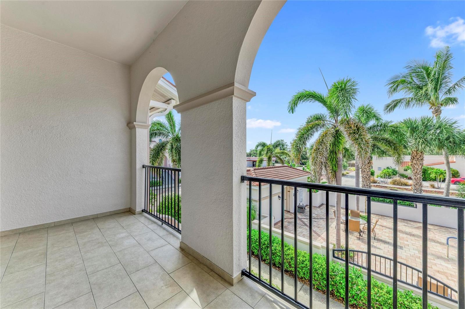 Image 17 of 34 For 435 Nokomis Avenue S 312