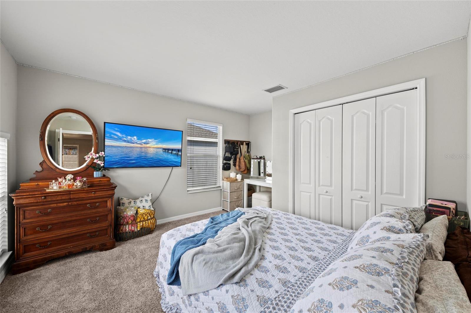 Image 18 of 36 For 5224 58th Terrace E