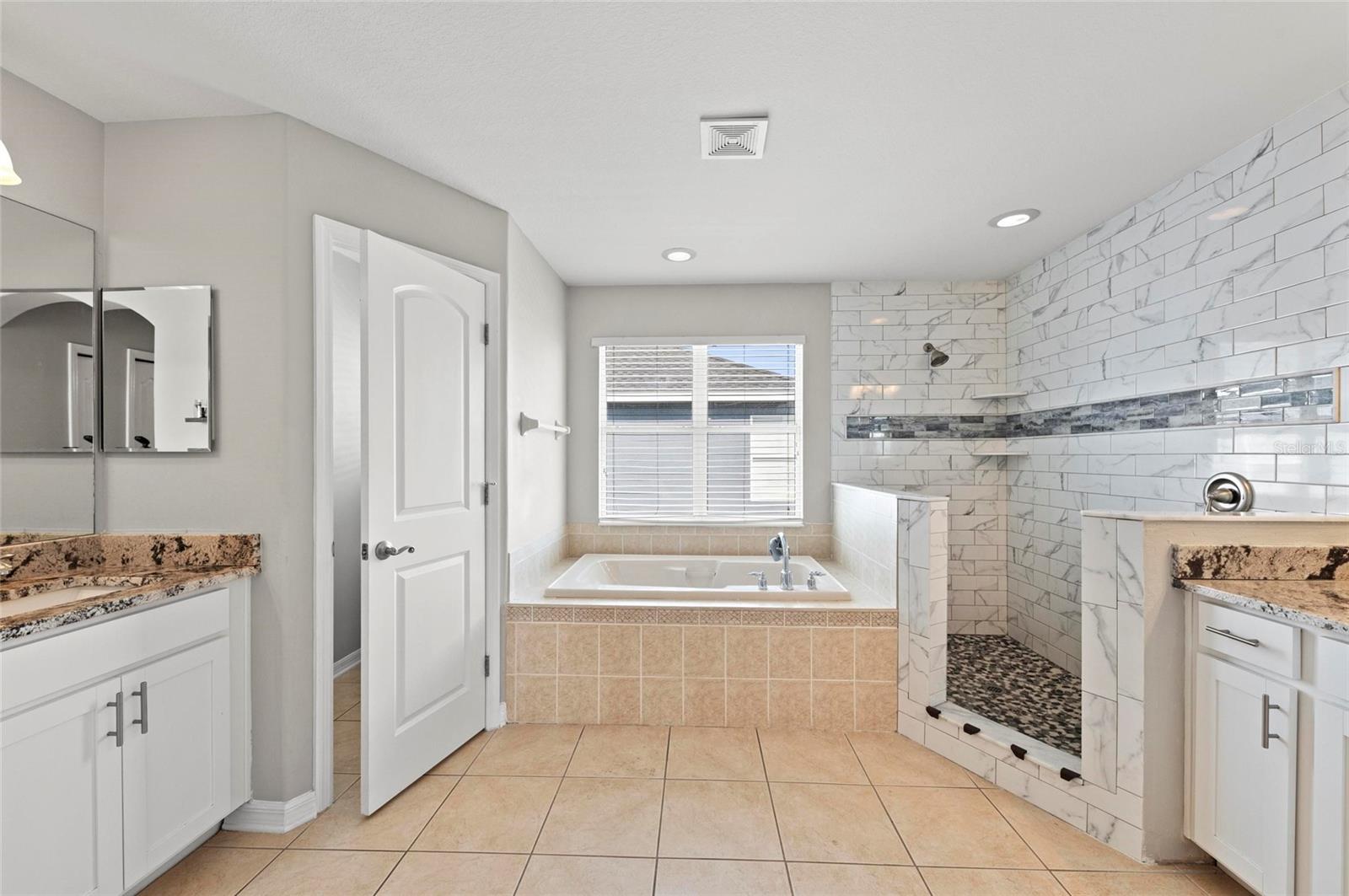 Image 26 of 36 For 5224 58th Terrace E