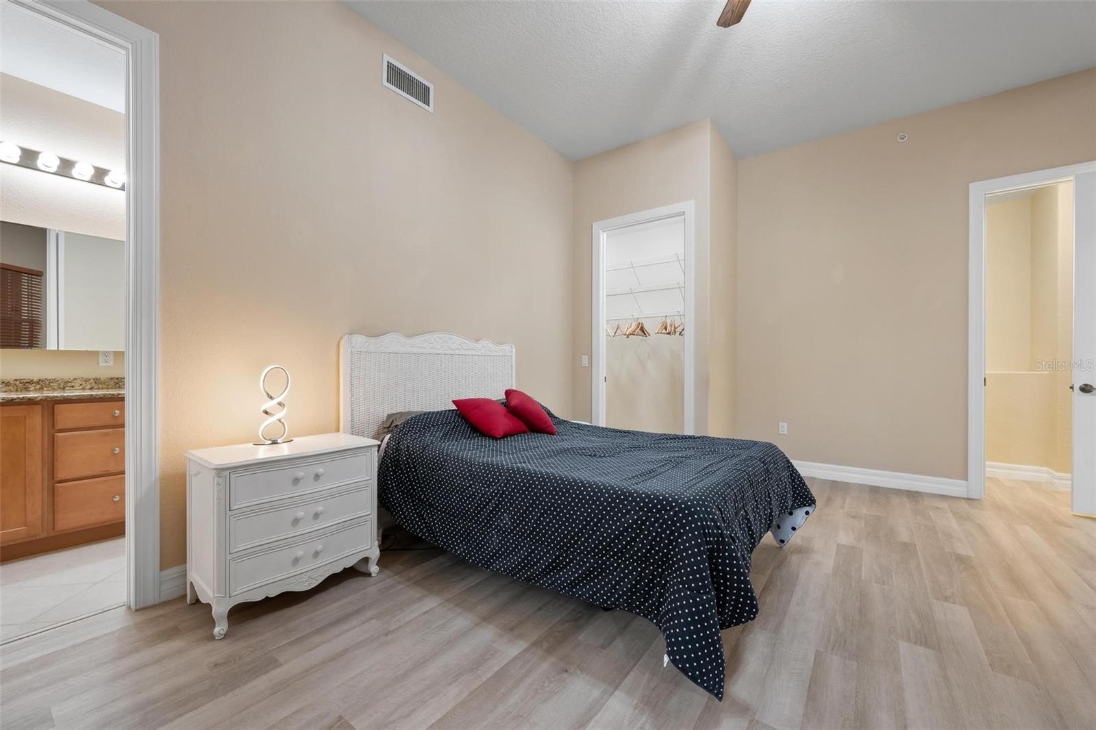 Image 15 of 86 For 6100 Jessie Harbor Drive 202