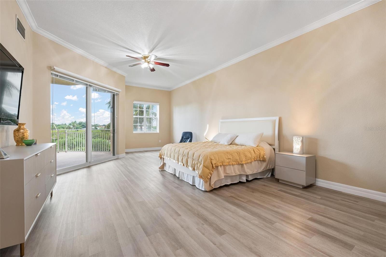 Image 24 of 86 For 6100 Jessie Harbor Drive 202