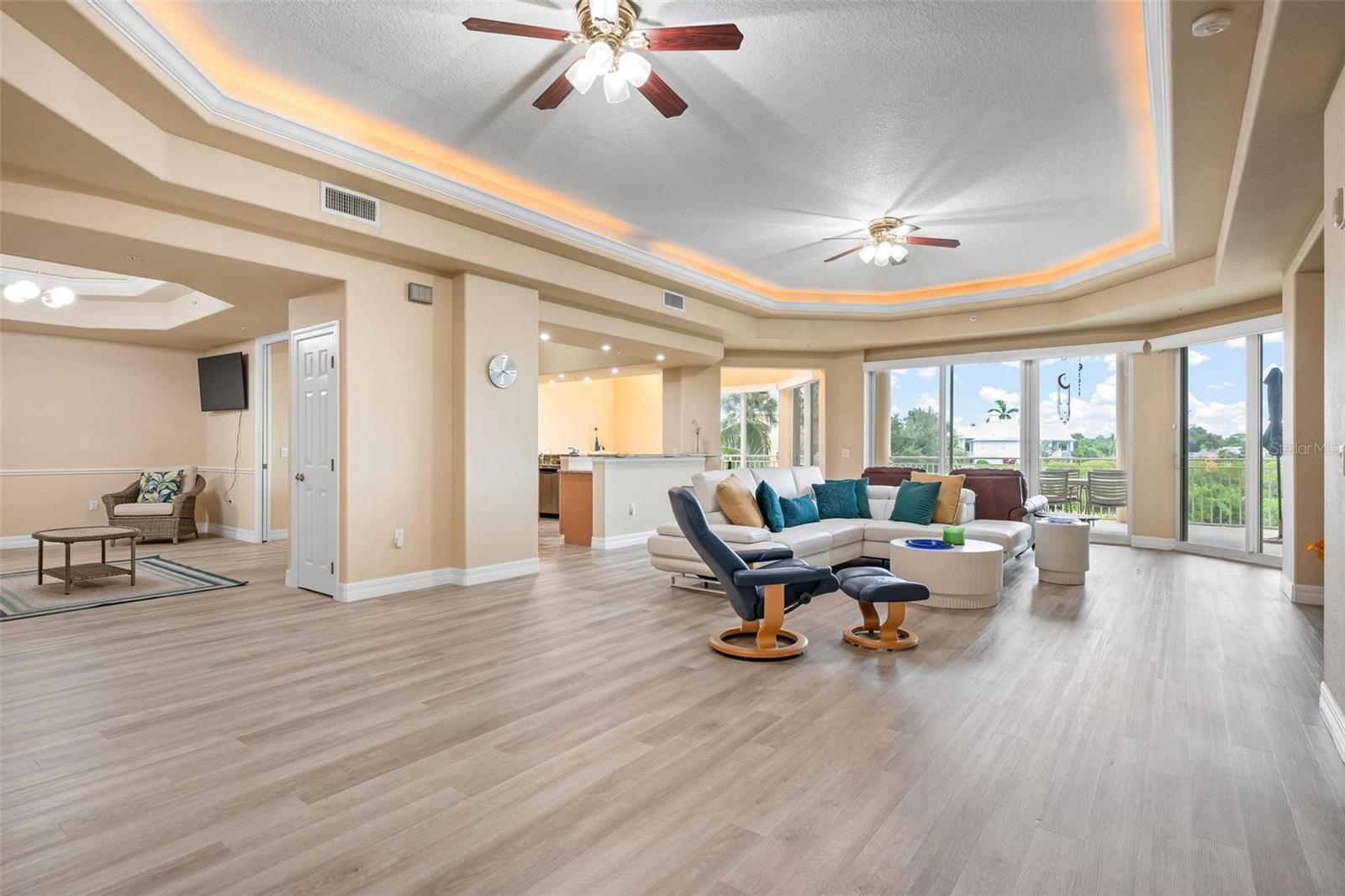 Image 34 of 86 For 6100 Jessie Harbor Drive 202