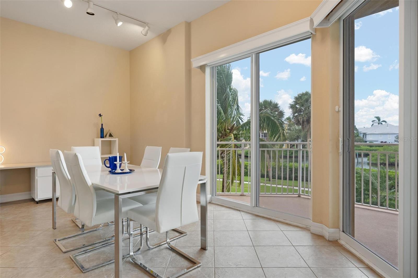 Image 45 of 86 For 6100 Jessie Harbor Drive 202