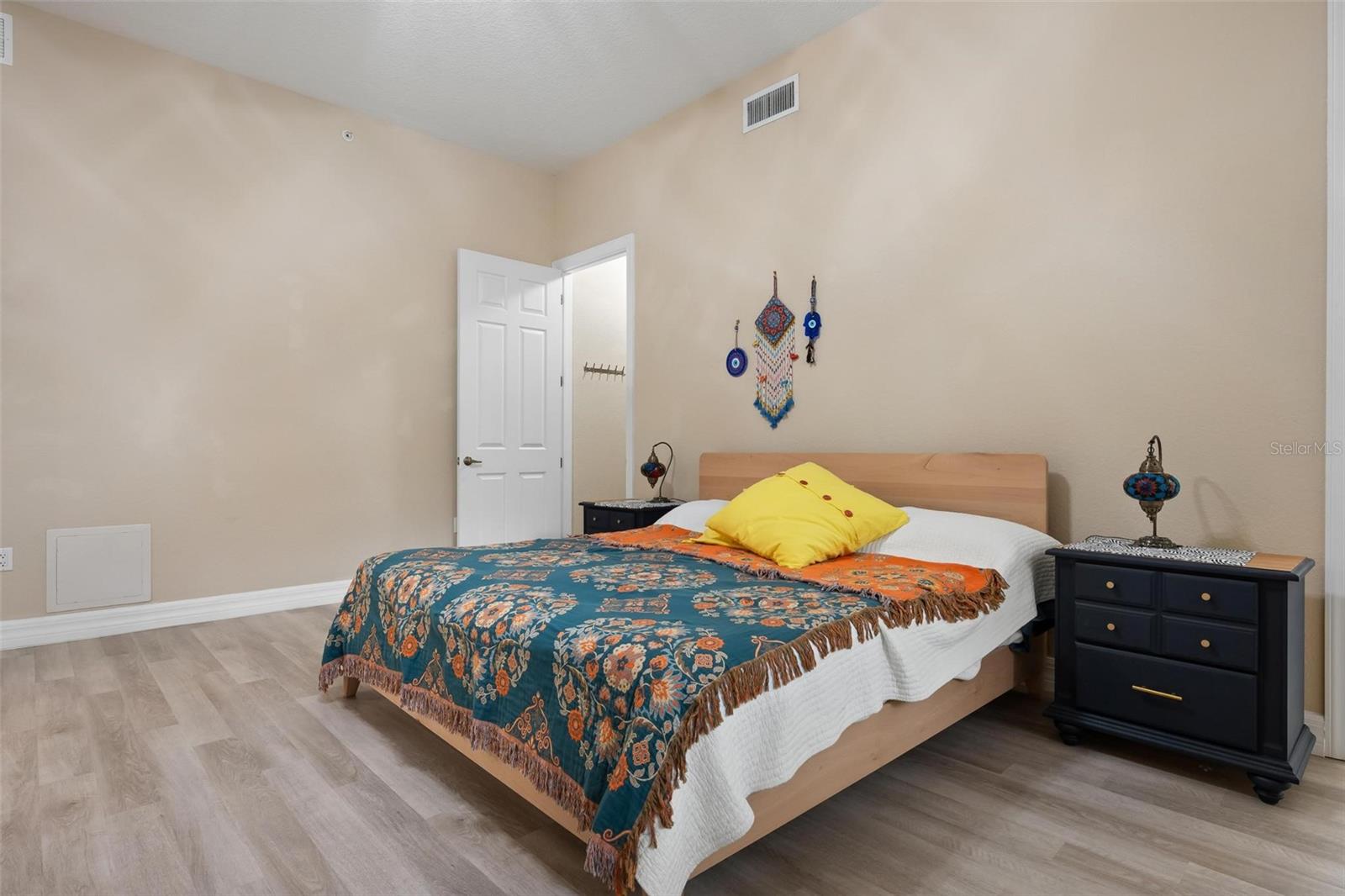 Image 7 of 86 For 6100 Jessie Harbor Drive 202