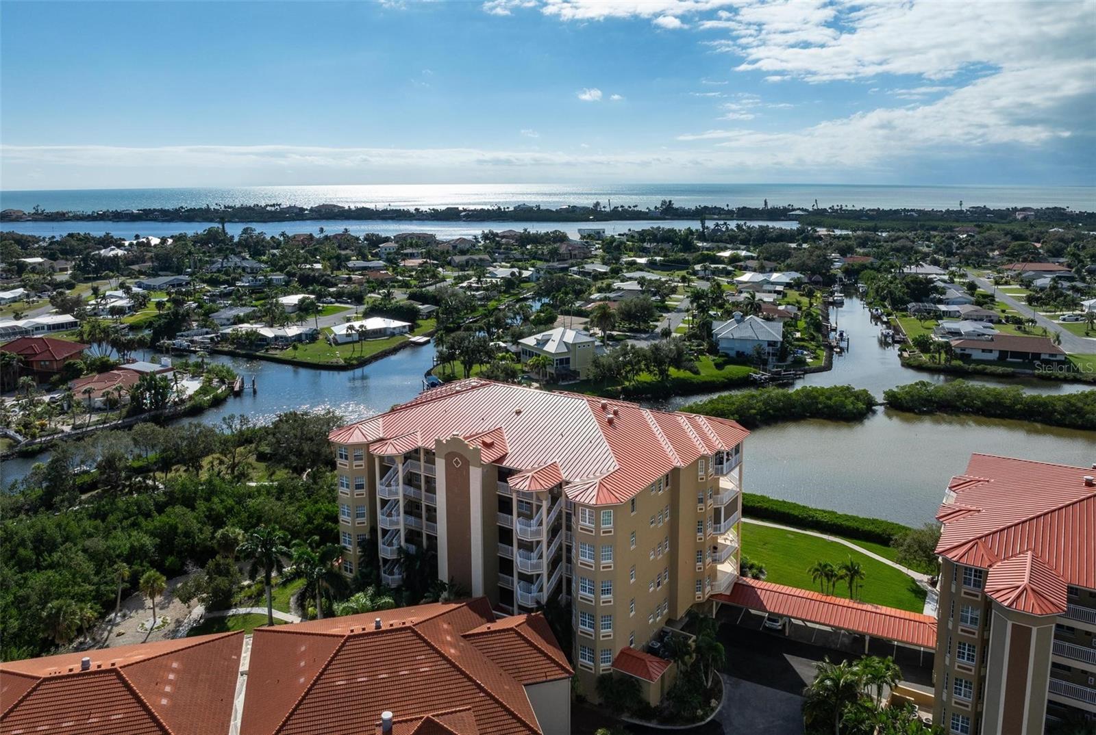 Image 71 of 86 For 6100 Jessie Harbor Drive 202