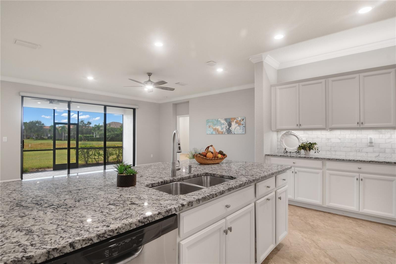 Image 14 of 97 For 10202 Marbella Drive