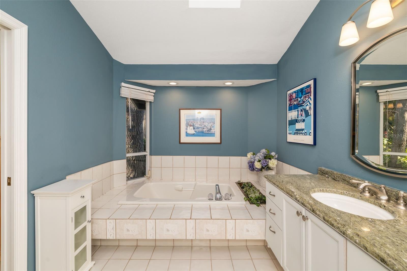 Image 23 of 76 For 4480 Ascot Circle