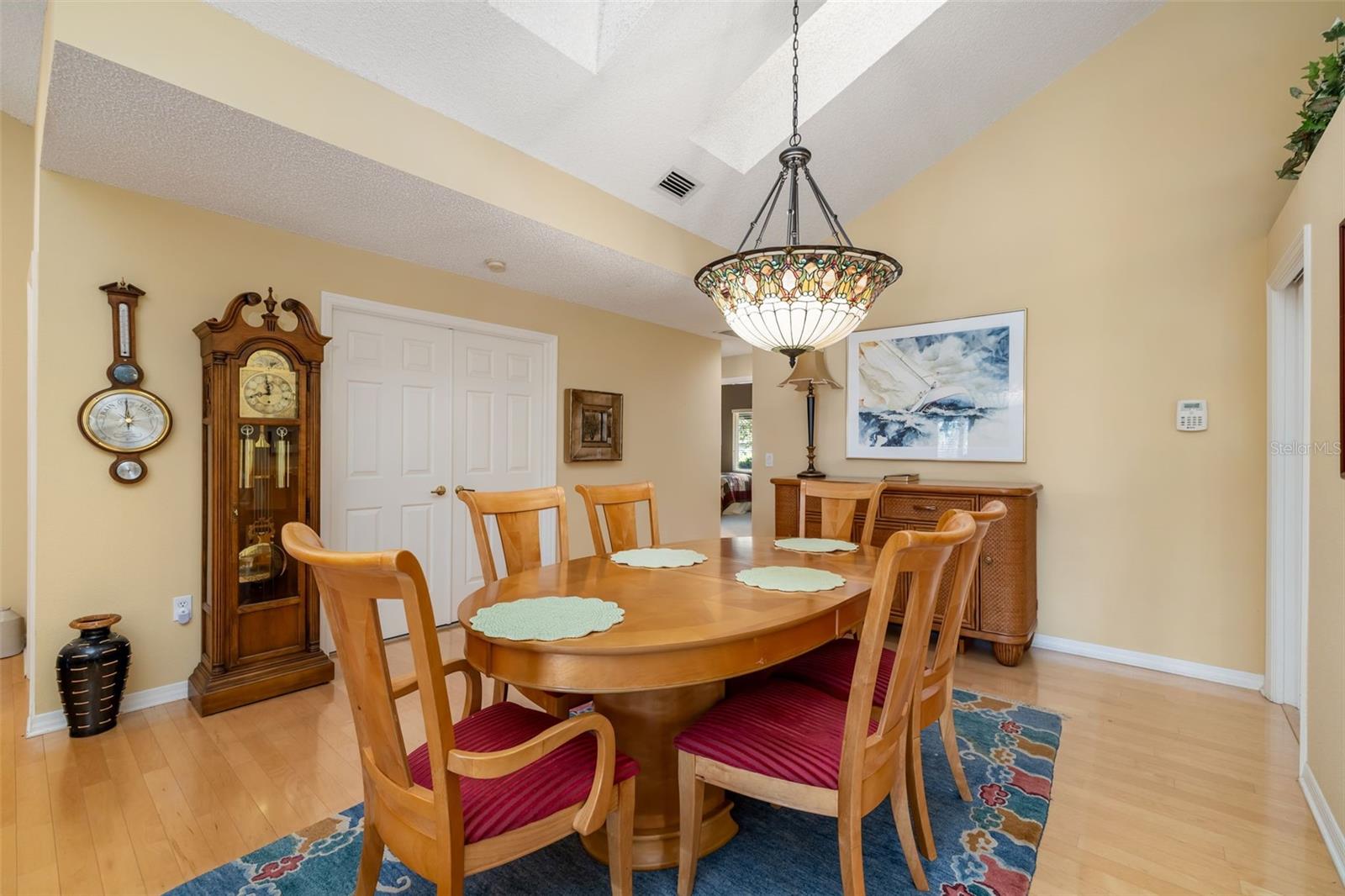 Image 9 of 76 For 4480 Ascot Circle