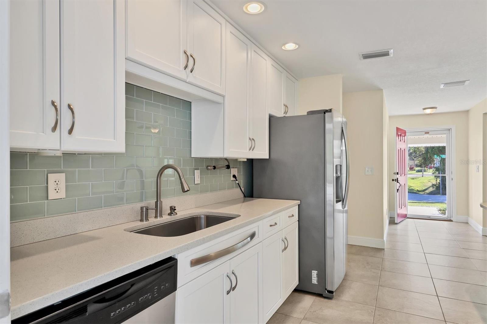 Image 13 of 40 For 2506 Teal Avenue