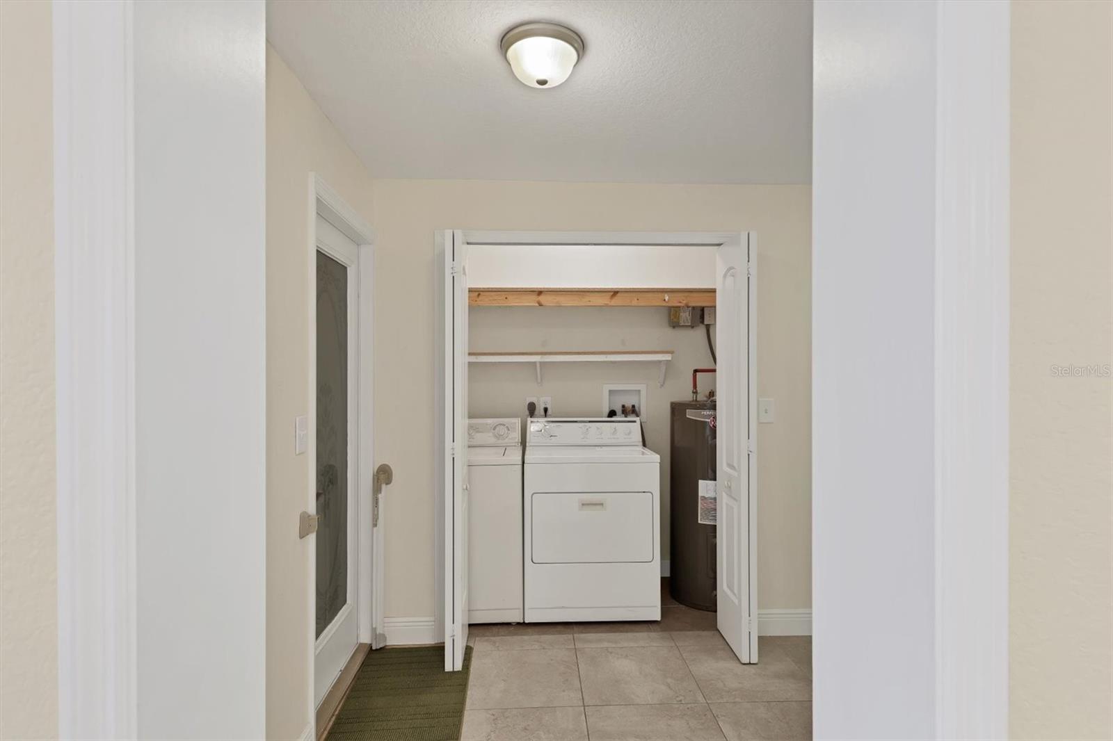 Image 24 of 40 For 2506 Teal Avenue