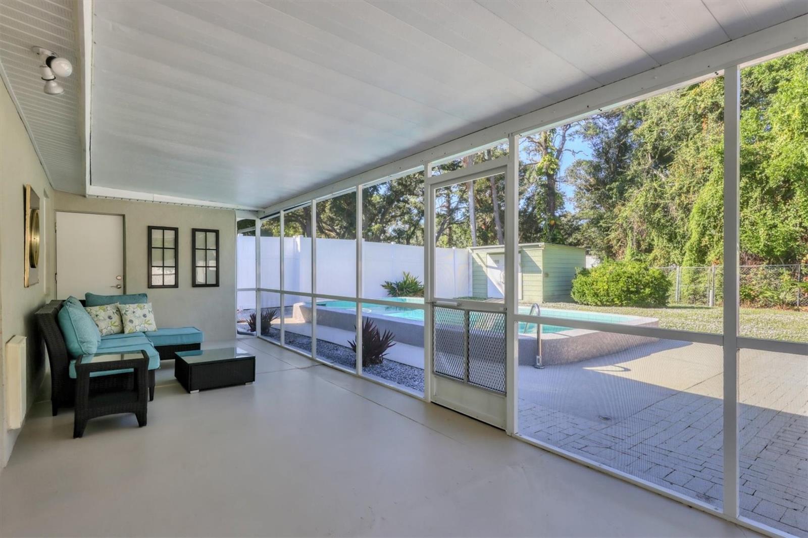 Image 28 of 40 For 2506 Teal Avenue