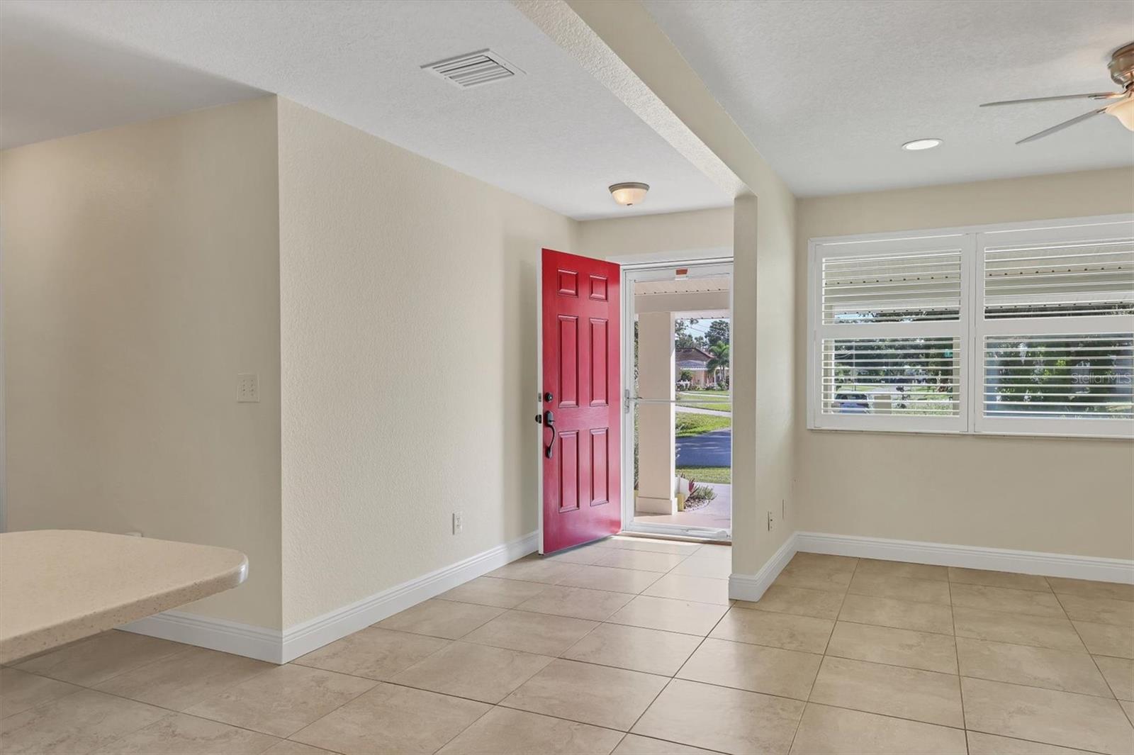 Image 6 of 40 For 2506 Teal Avenue