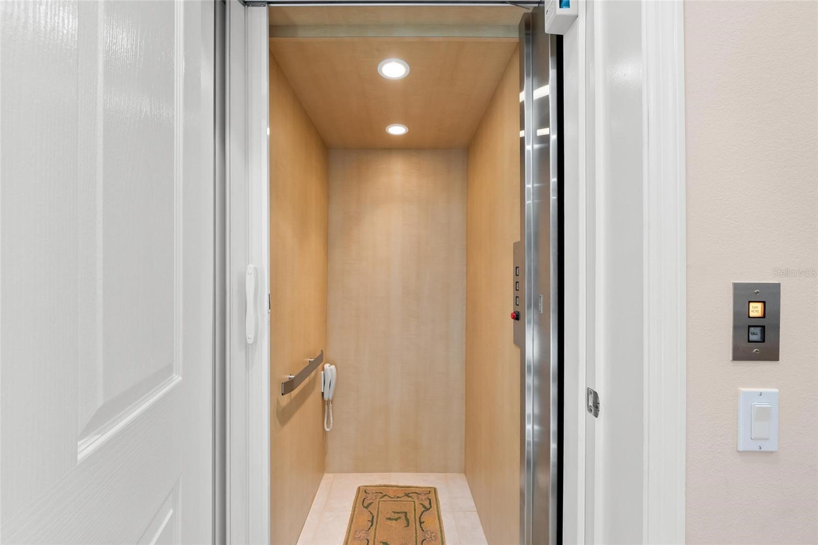 Image 39 of 57 For 7470 Botanica Parkway 201