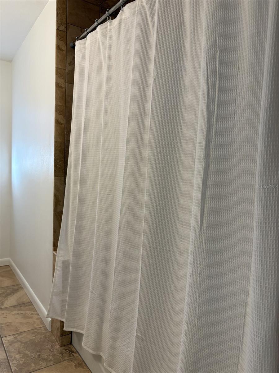 Image 23 of 40 For 60 Outlook Street