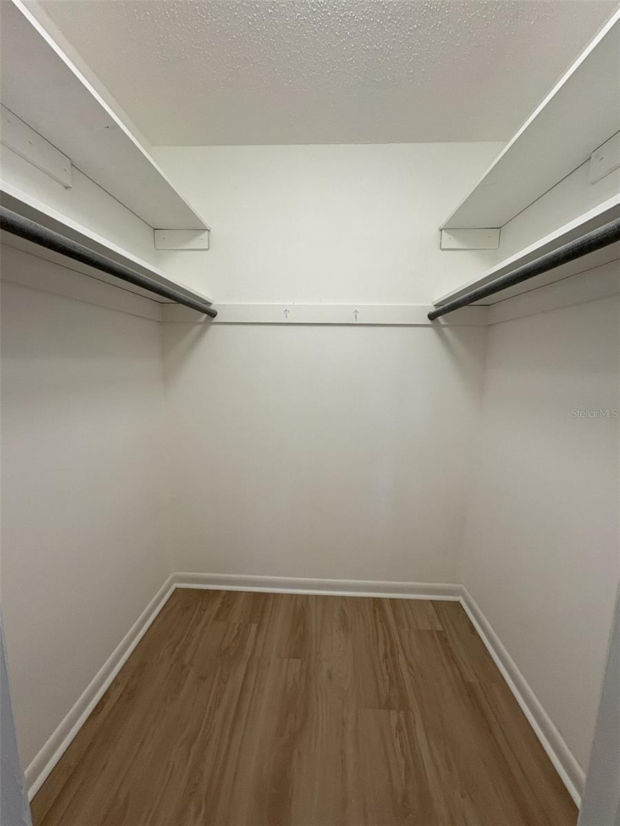 Image 36 of 40 For 60 Outlook Street