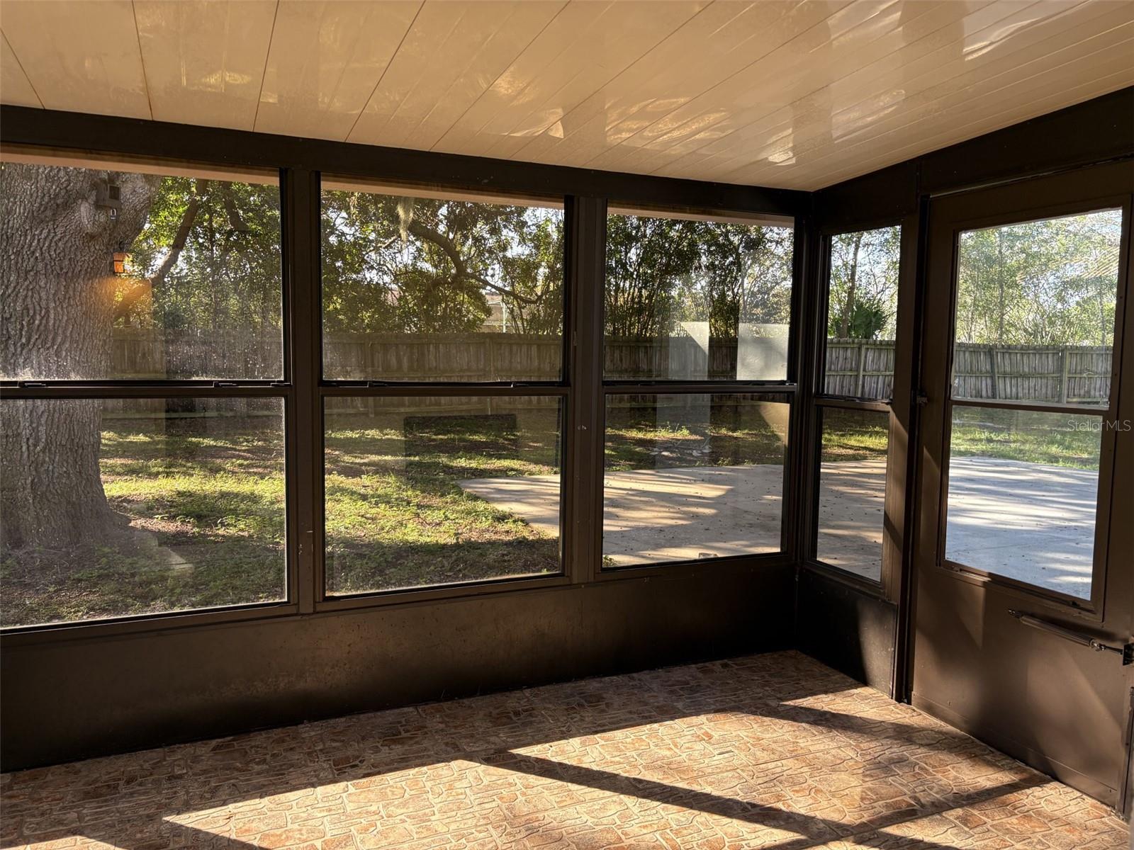 Image 9 of 40 For 60 Outlook Street