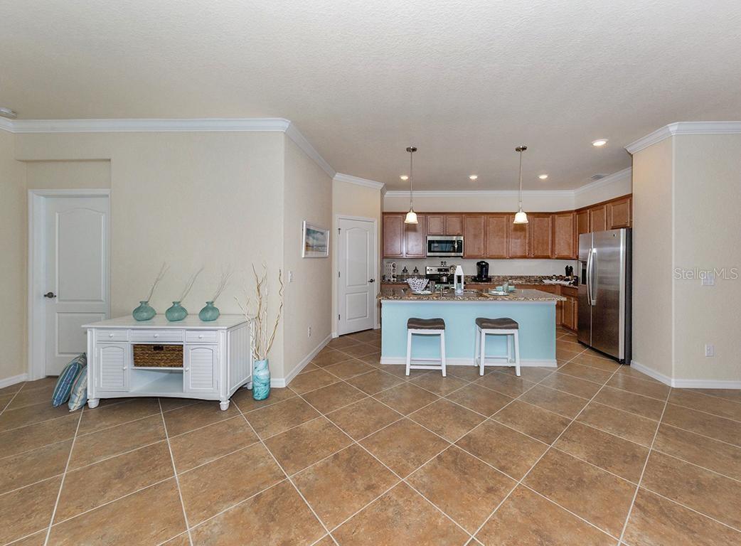 Image 22 of 58 For 12400 Cinqueterre Drive