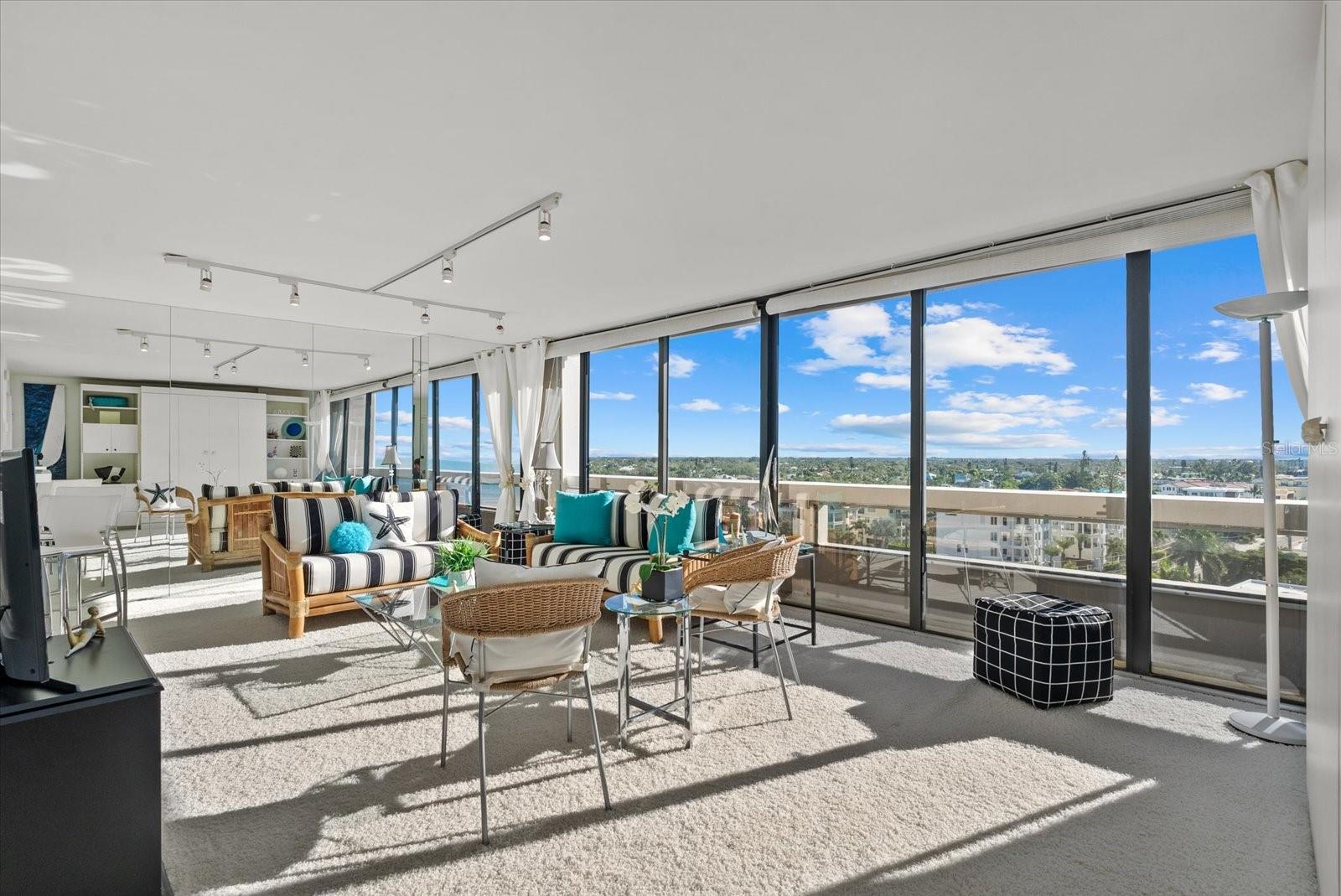 Image 6 of 40 For 5400 Ocean Boulevard 8-05