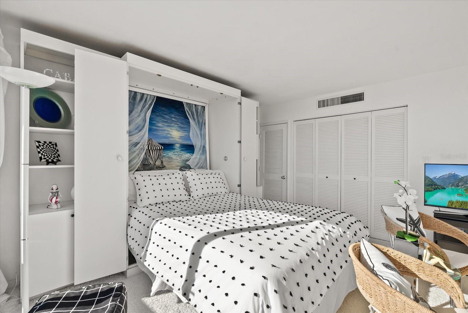 Image 9 of 40 For 5400 Ocean Boulevard 8-05