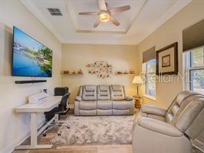 Image 37 of 44 For 714 16th Avenue E