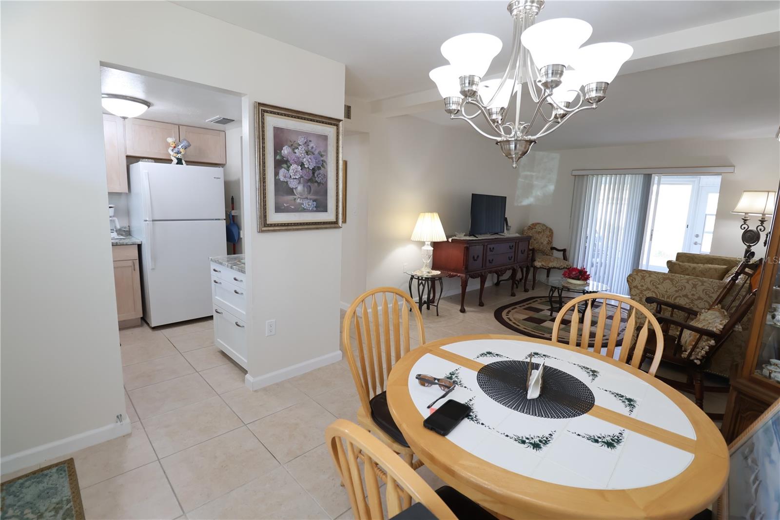 Image 2 of 18 For 1807 Restful Drive N4