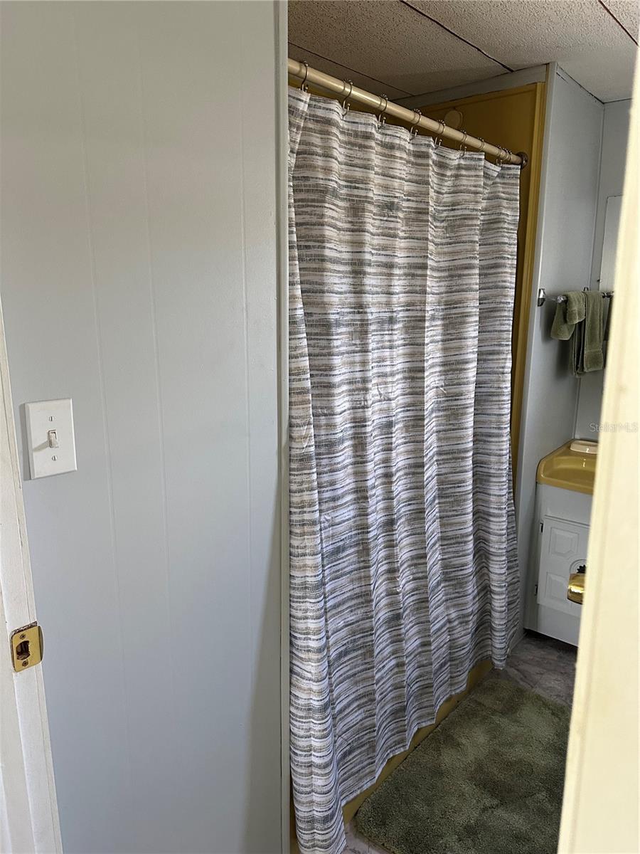 Image 18 of 23 For 4509 10th Street Court E