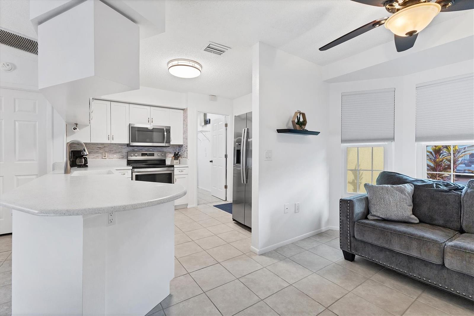 Image 10 of 66 For 1275 42nd Street