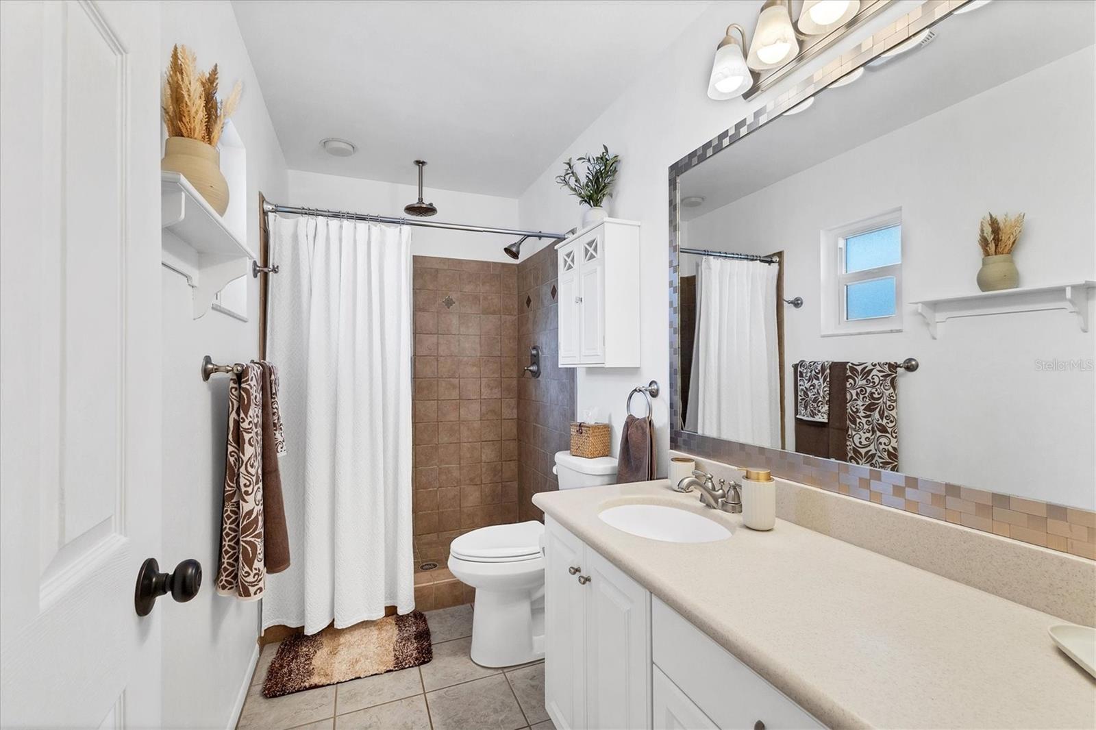 Image 20 of 66 For 1275 42nd Street