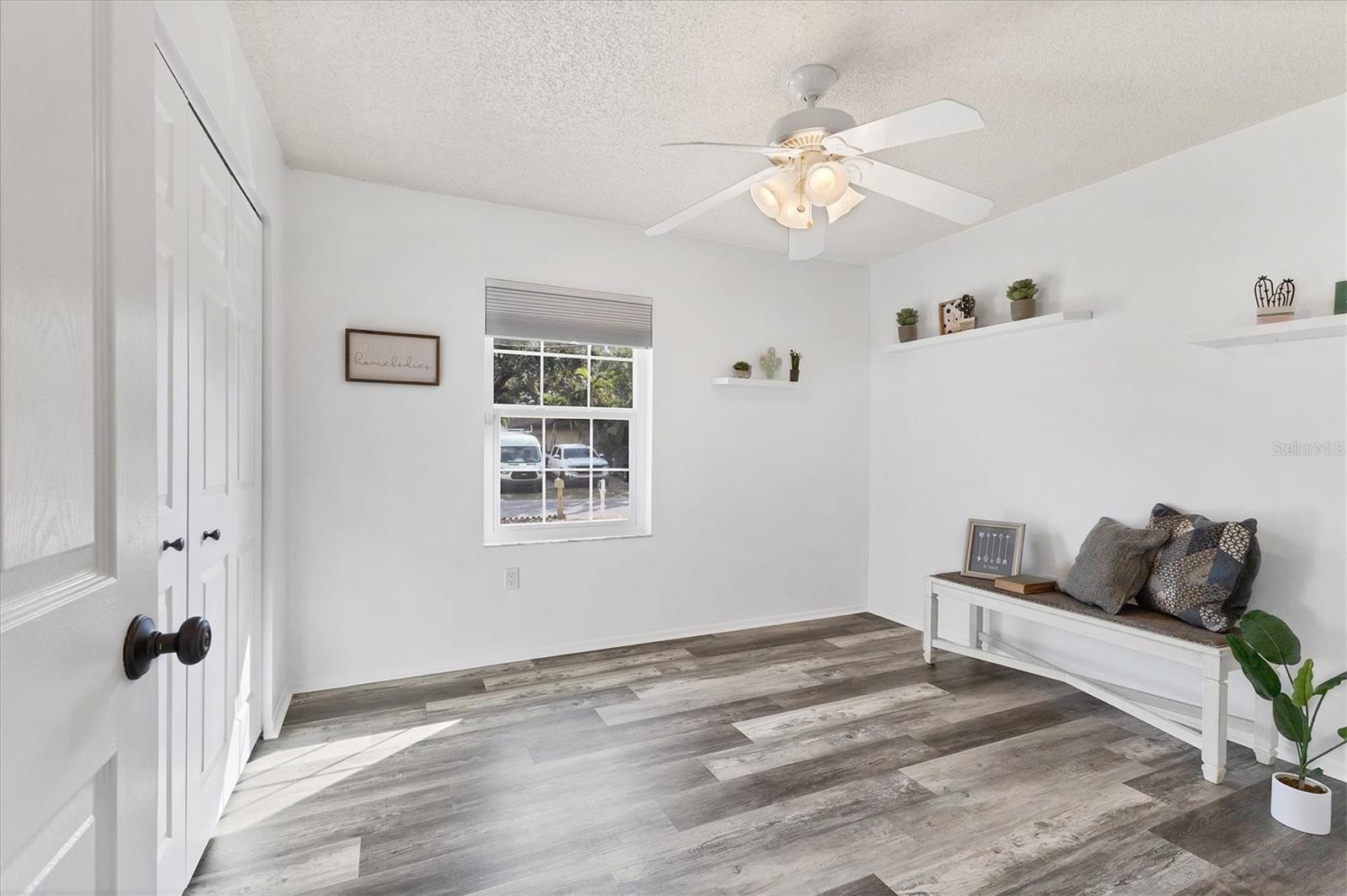 Image 23 of 66 For 1275 42nd Street