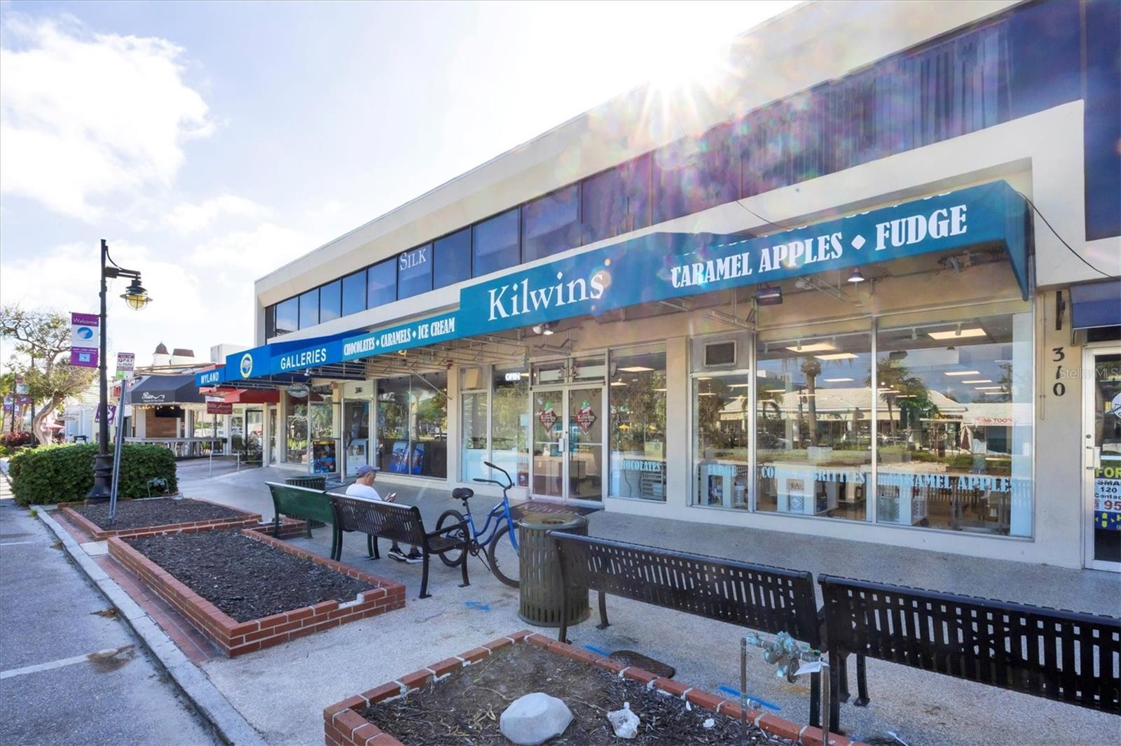 Image 60 of 66 For 1275 42nd Street