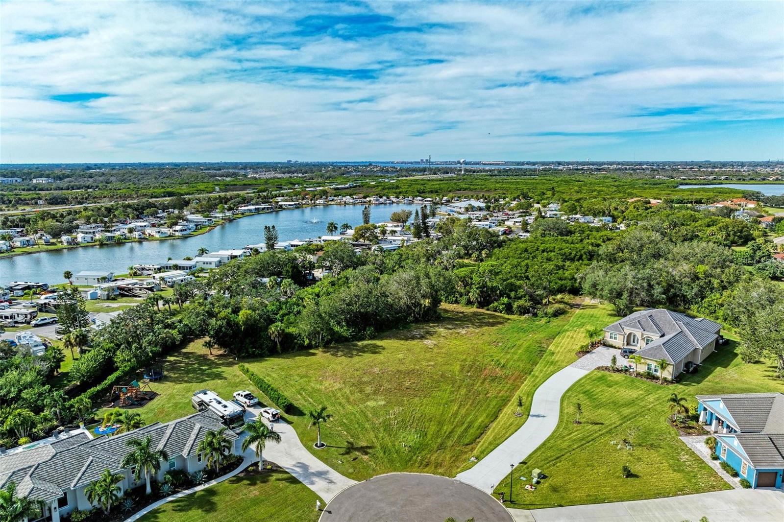 Image 3 of 22 For 6102 8th Avenue Drive Ne