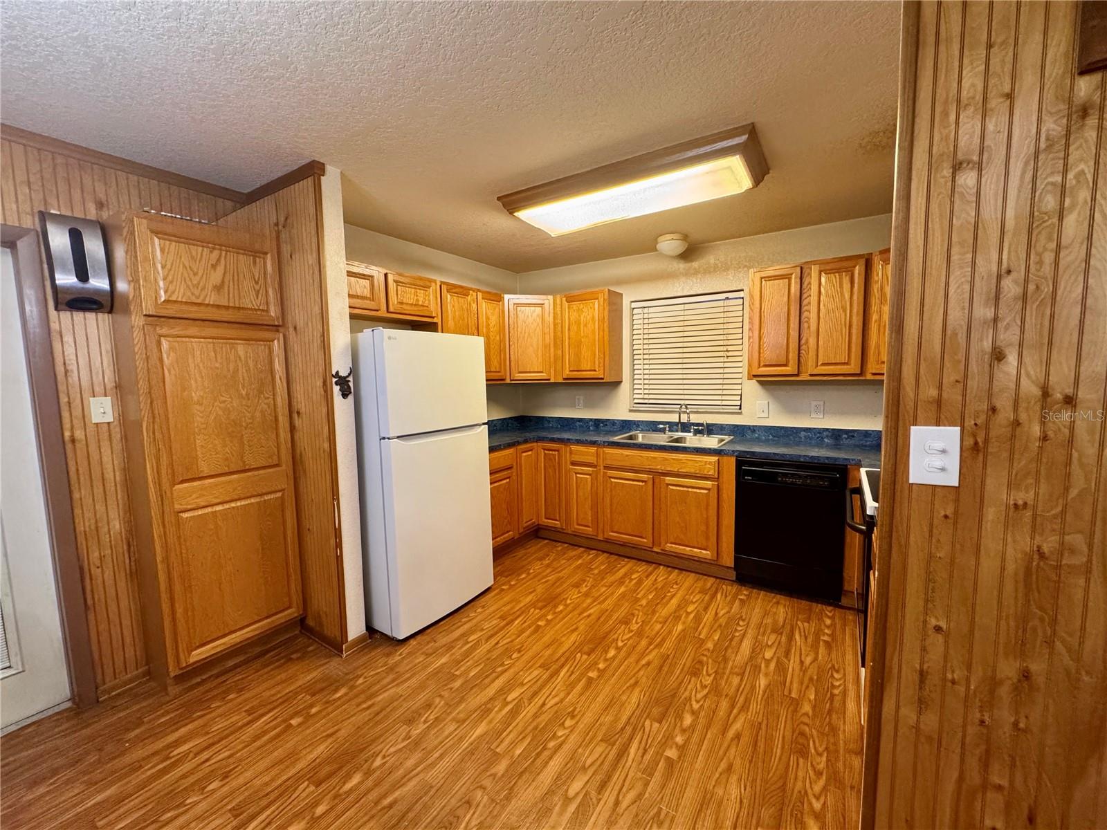 Image 20 of 26 For 250 Mills Avenue