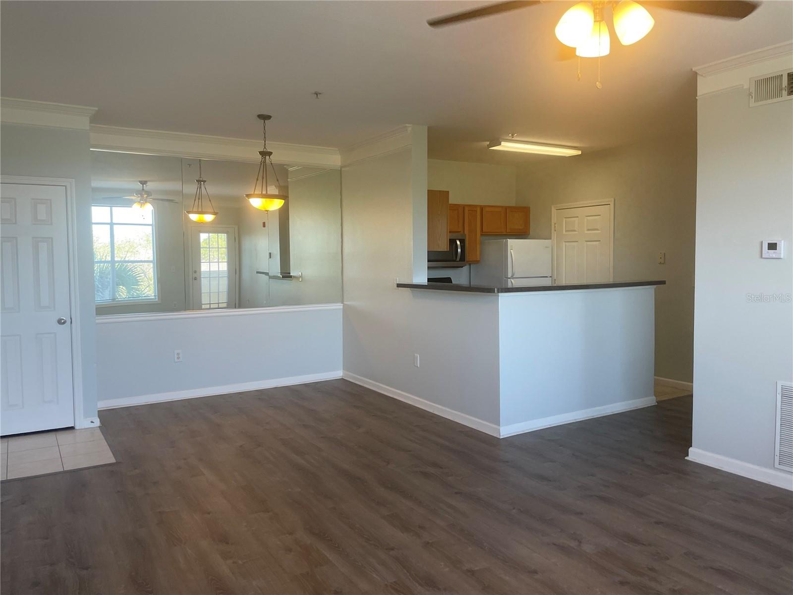 Image 4 of 16 For 4802 51st Street W 1323