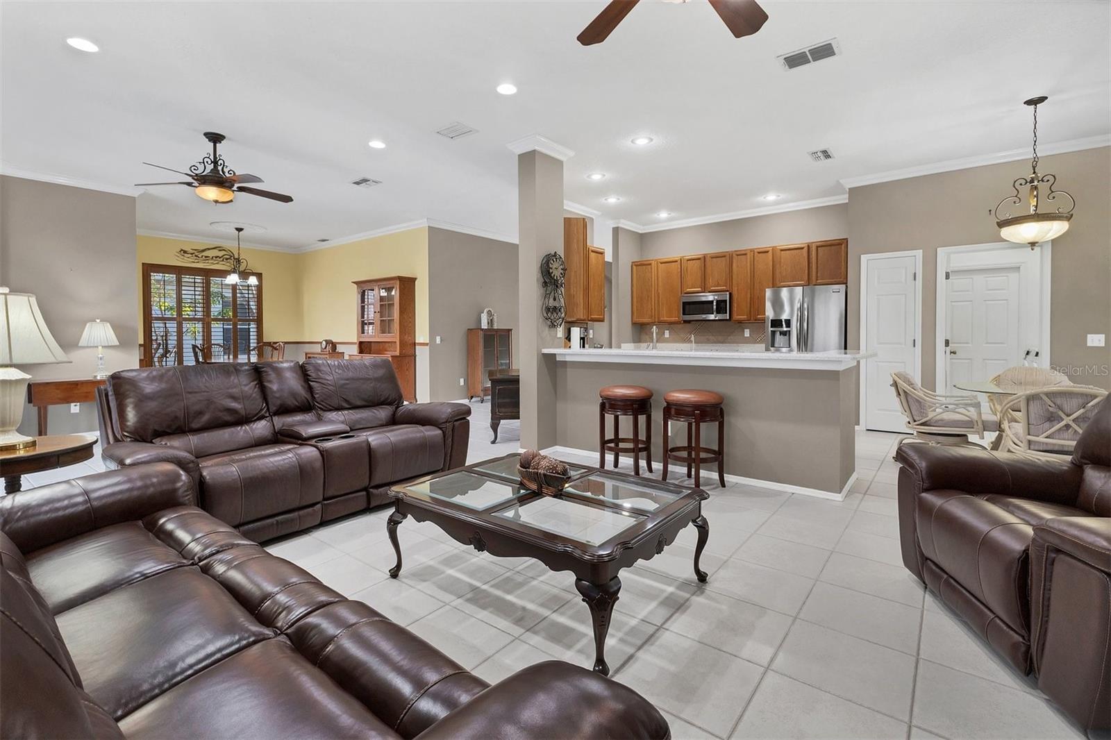 Image 10 of 36 For 4983 Oldham Street