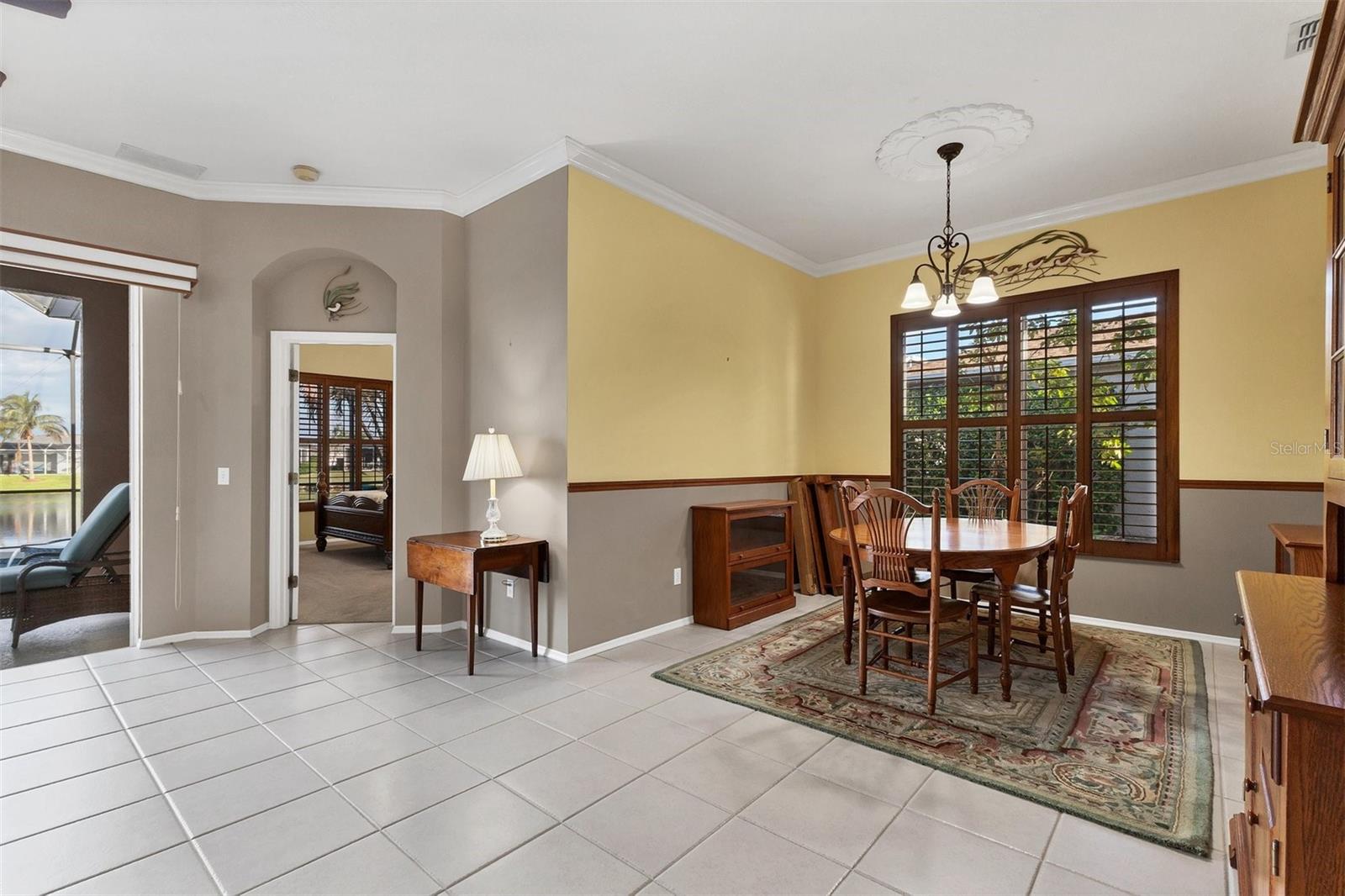 Image 13 of 36 For 4983 Oldham Street