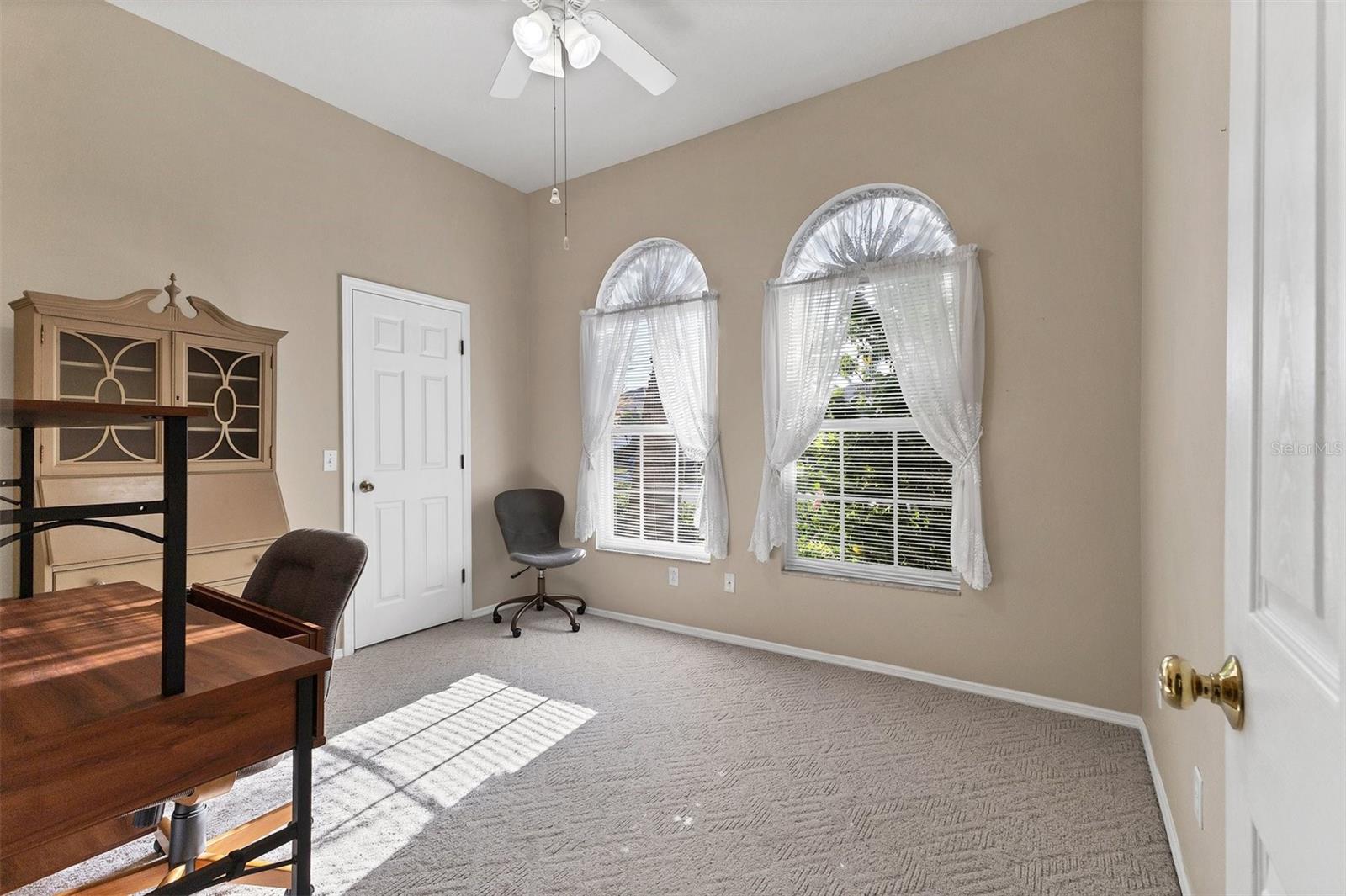 Image 26 of 36 For 4983 Oldham Street