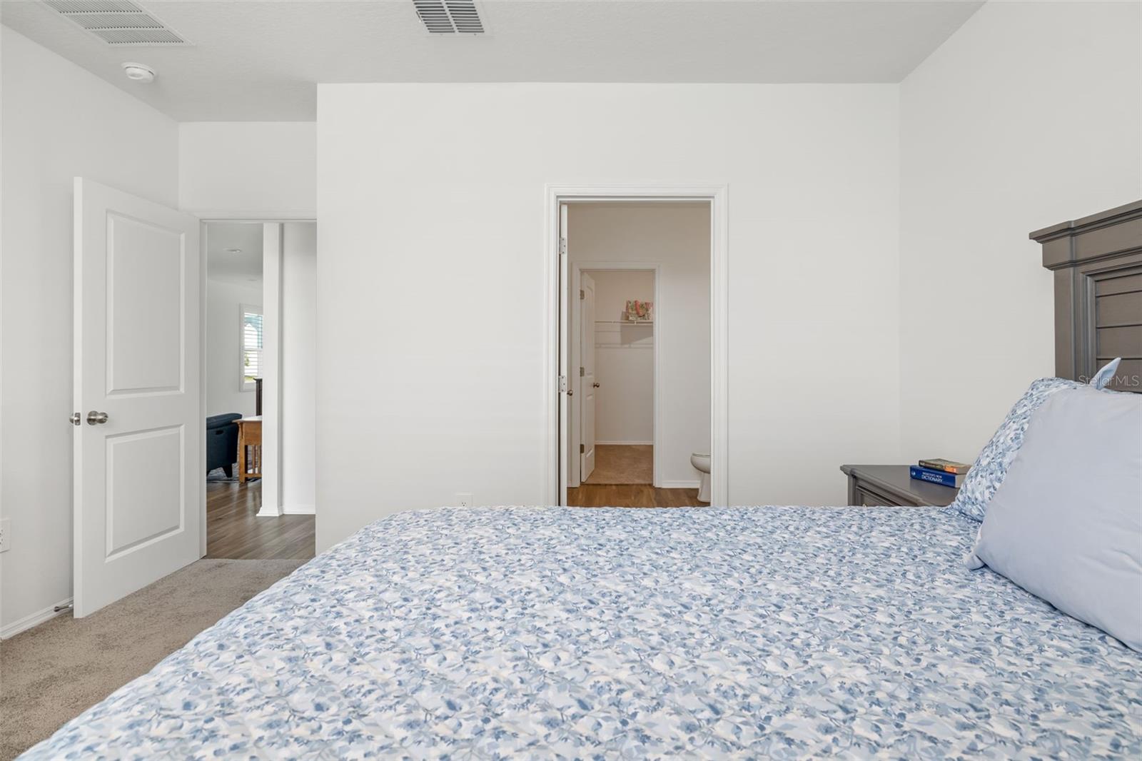 Image 17 of 34 For 13142 Cedar Elm Lane