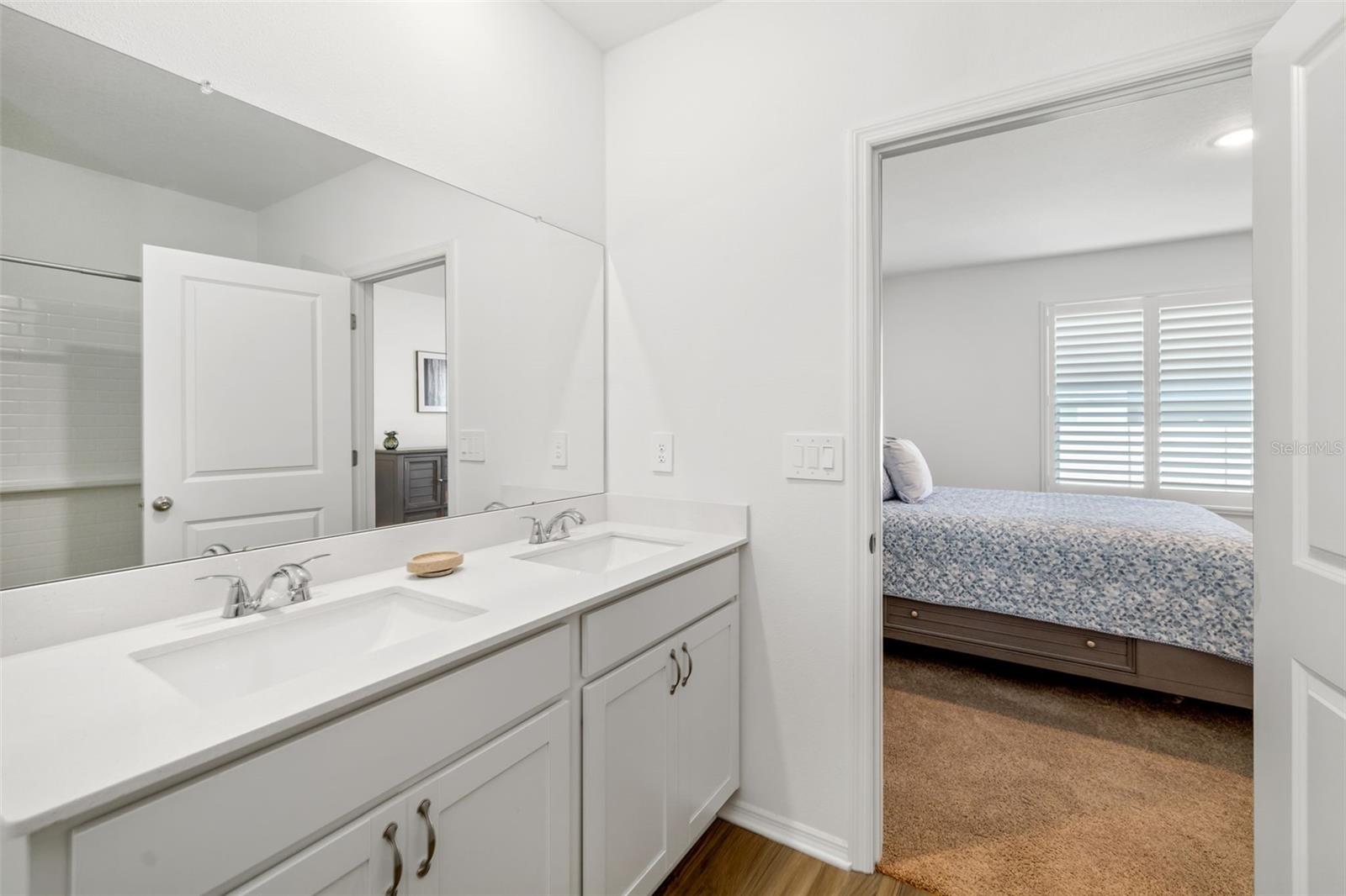 Image 18 of 34 For 13142 Cedar Elm Lane