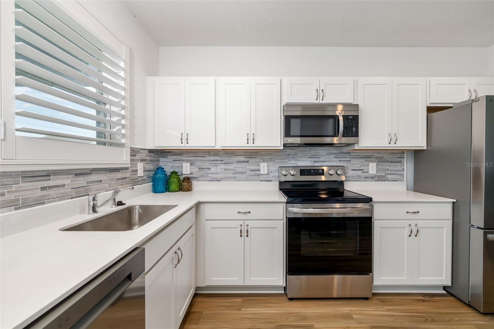 Image 7 of 34 For 13142 Cedar Elm Lane