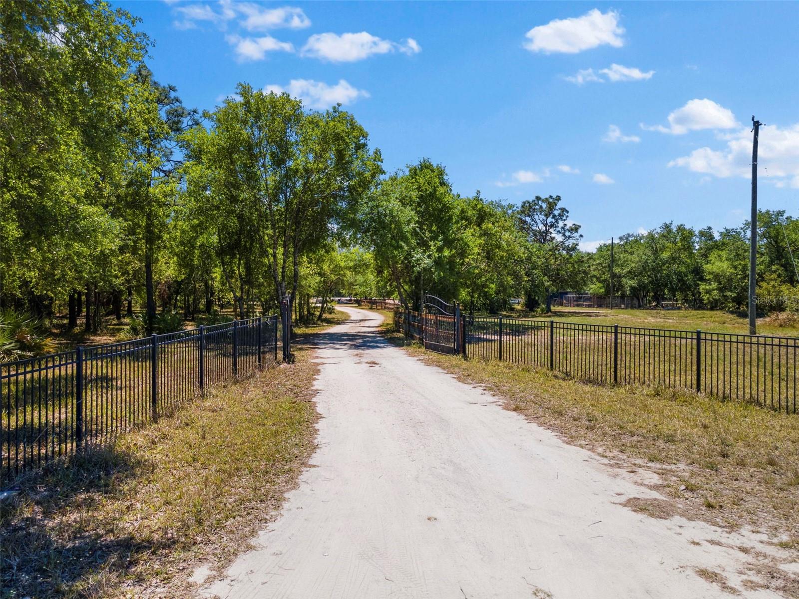 Image 3 of 33 For 22520 61st Avenue E