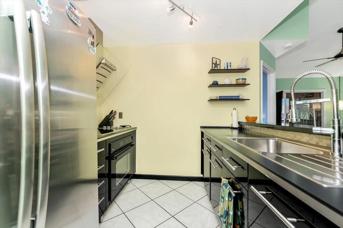 Image 10 of 57 For 912 Sandpiper Circle 912