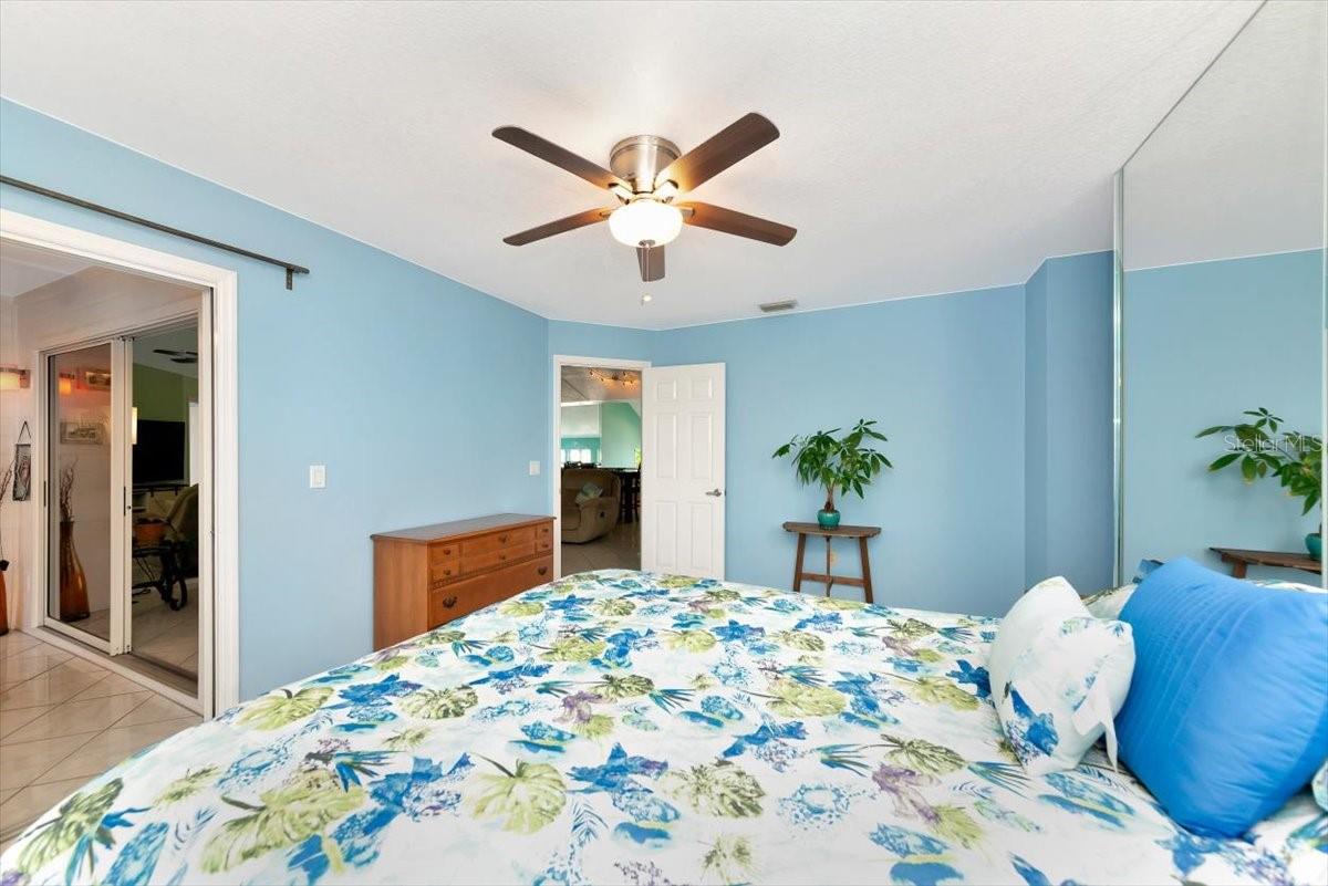 Image 21 of 57 For 912 Sandpiper Circle 912