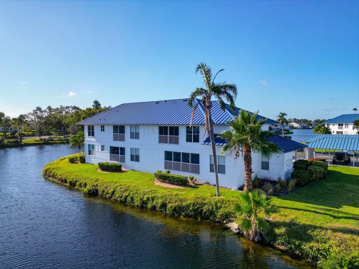 Image 33 of 57 For 912 Sandpiper Circle 912