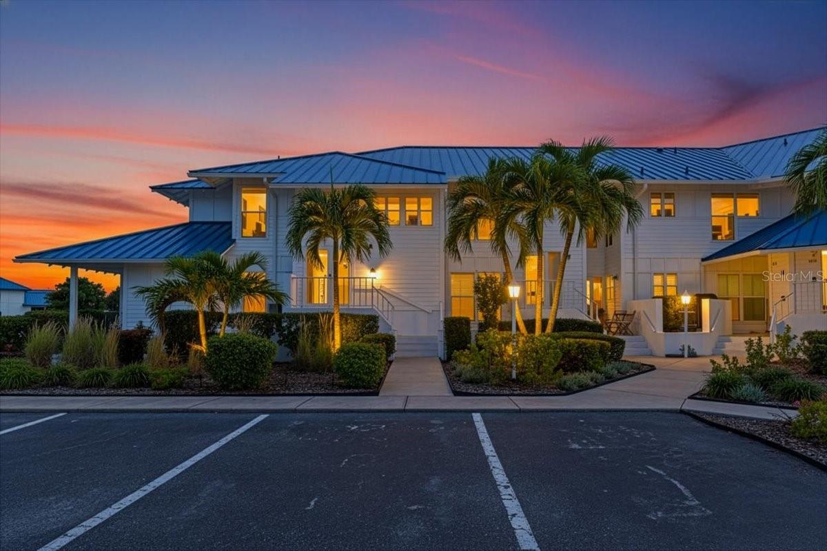 Image 4 of 57 For 912 Sandpiper Circle 912