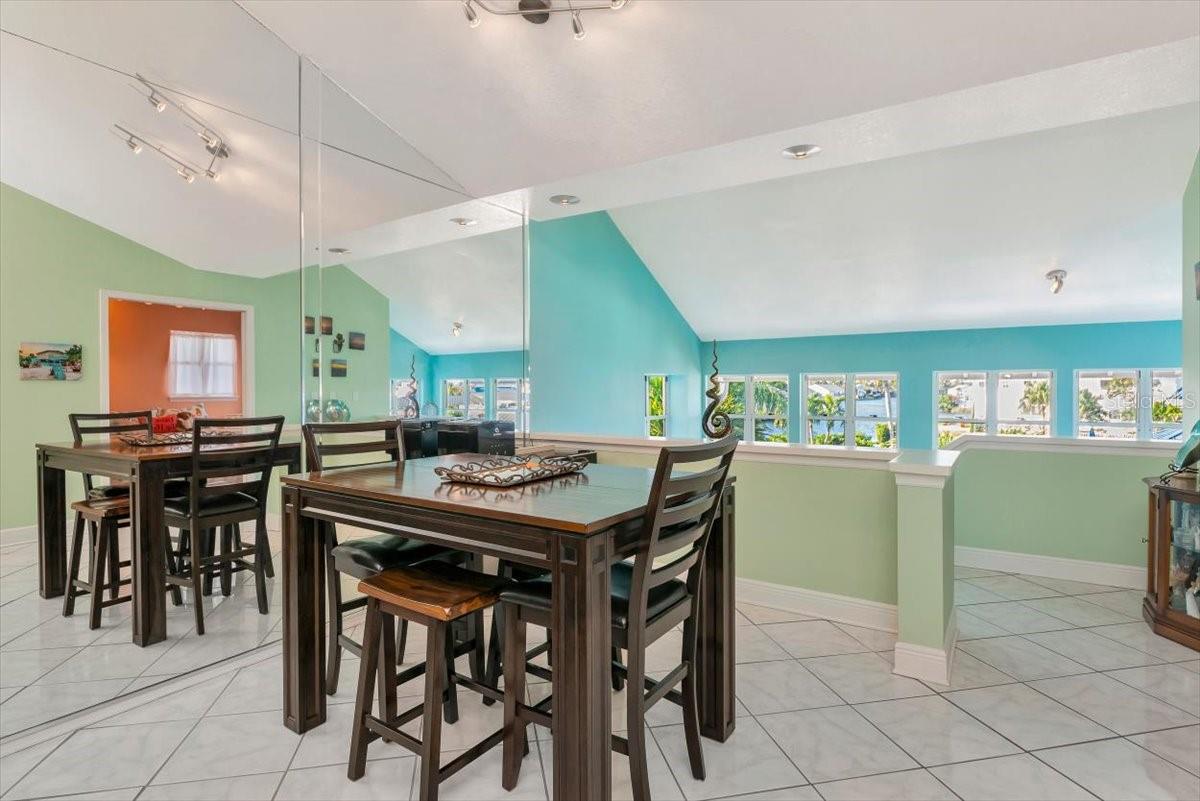 Image 6 of 57 For 912 Sandpiper Circle 912