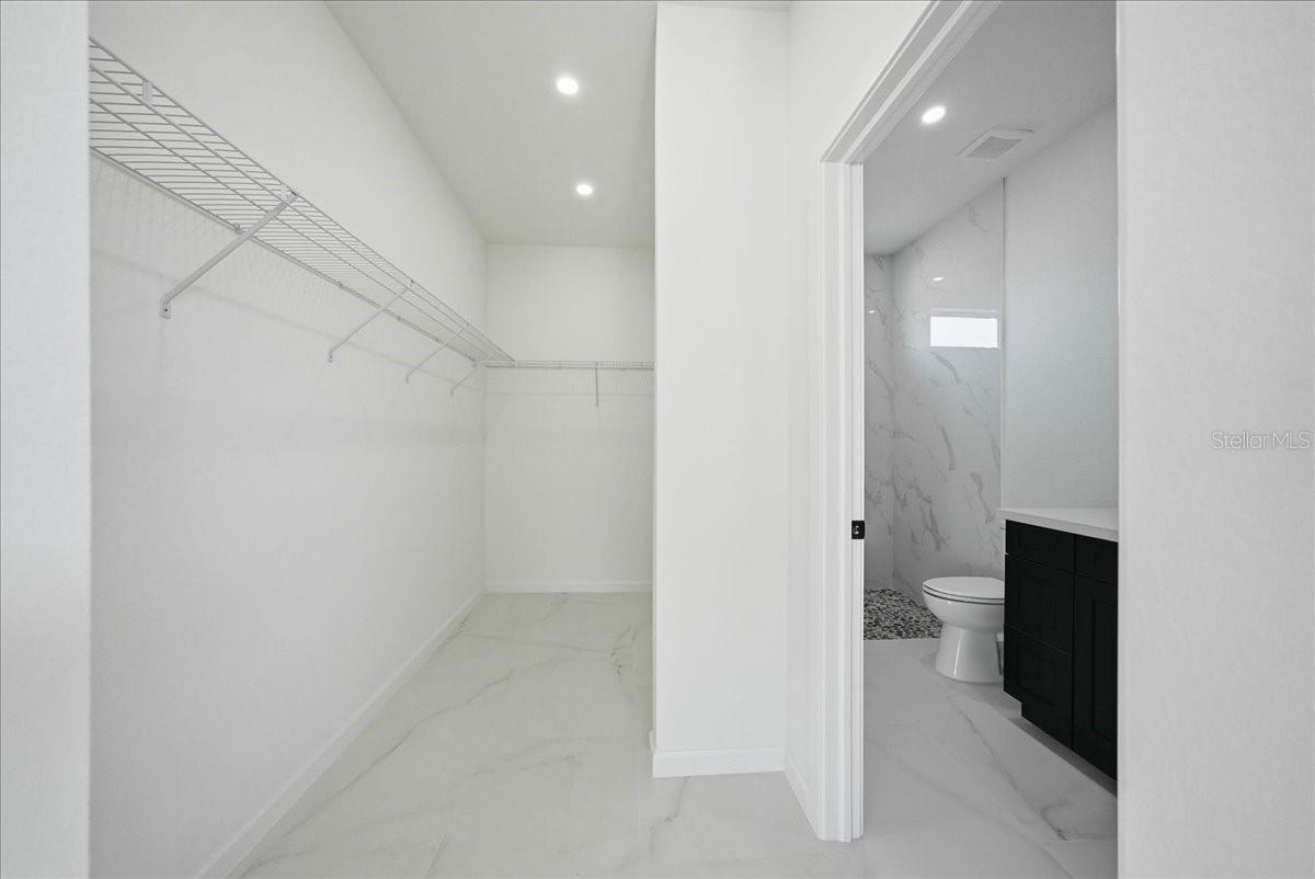 Image 10 of 14 For 3174 Sedgewick Road