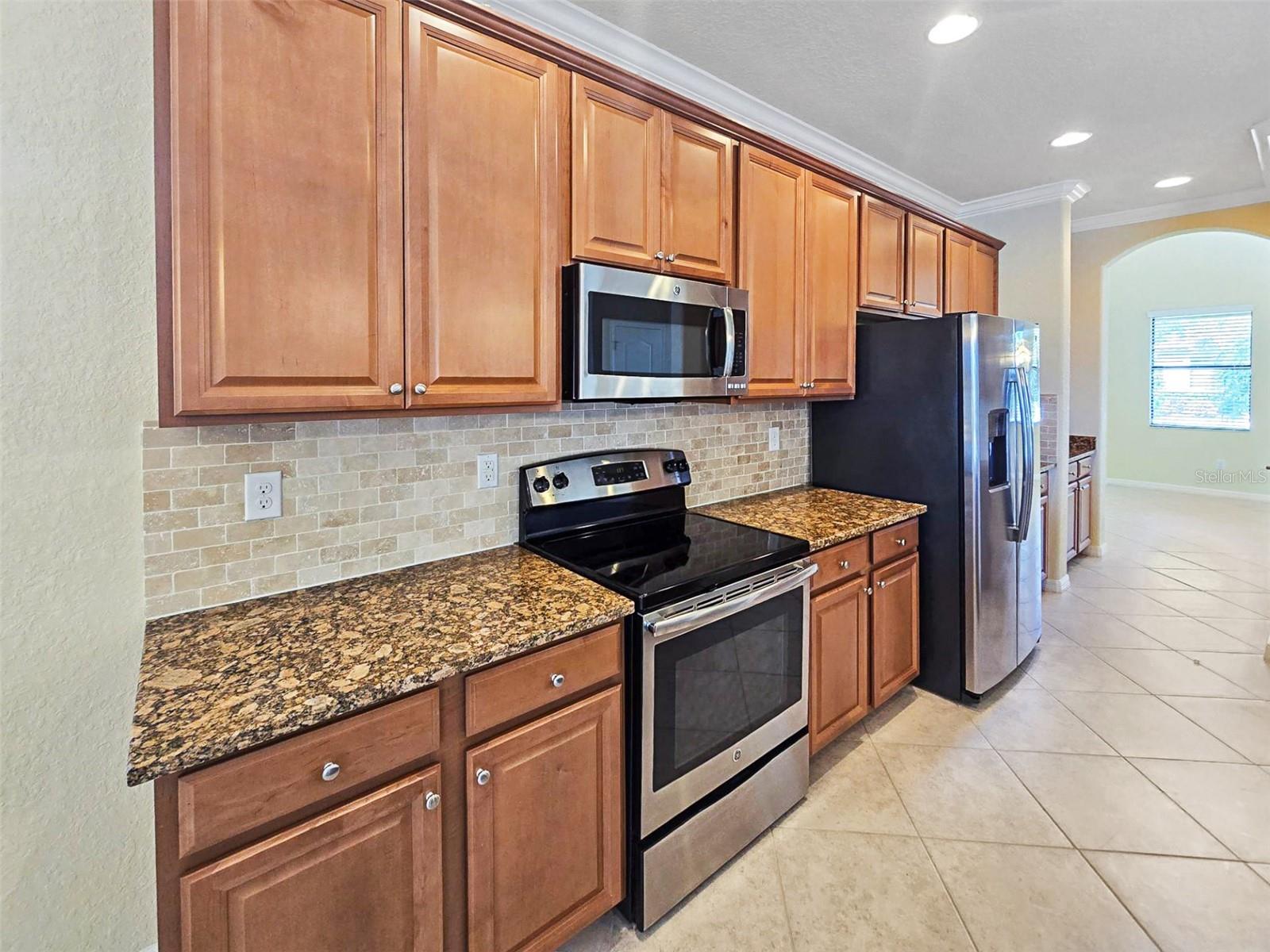 Image 4 of 35 For 6467 Willowshire Way