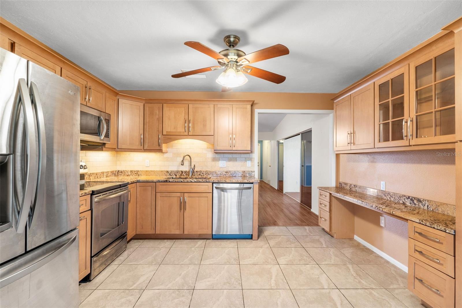 Image 11 of 40 For 4108 43rd Avenue W